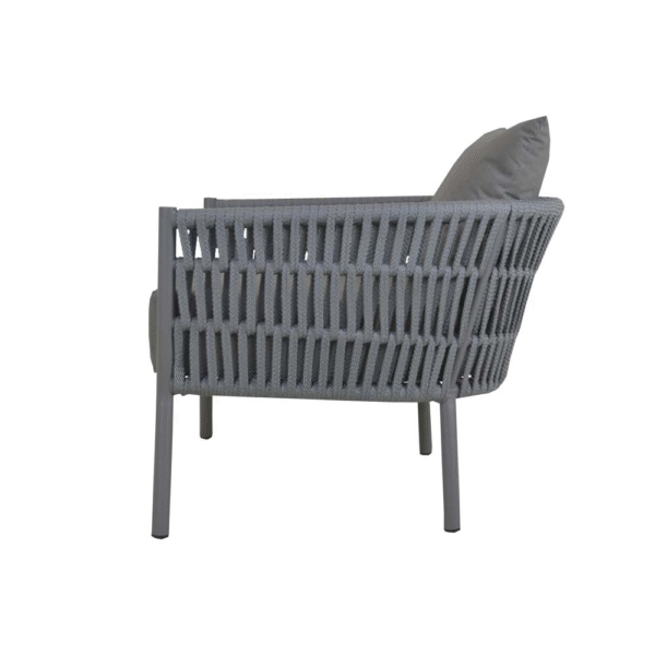 POLTRONA RIGA (3) POLTRONA RIGA